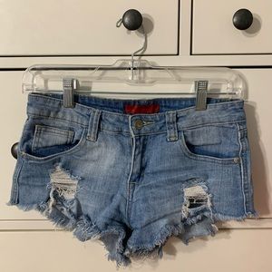 Signature 8 Jean cut off shorts size small